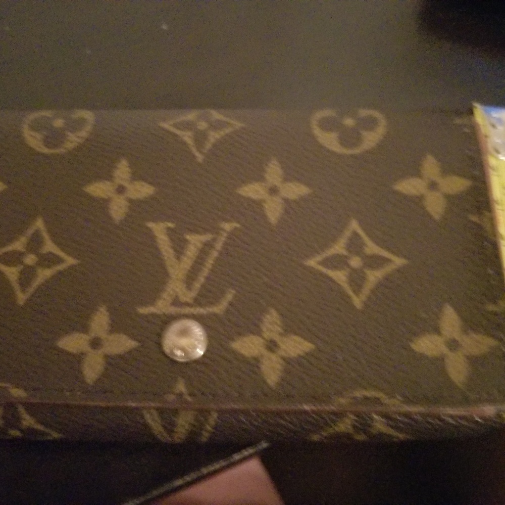 Authentic LV wallet